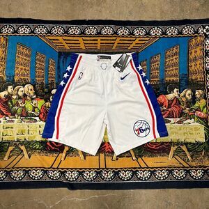 Nike Philadelphia 76ers basketball shorts Size 34 engineered fit NWT NBA Sports
